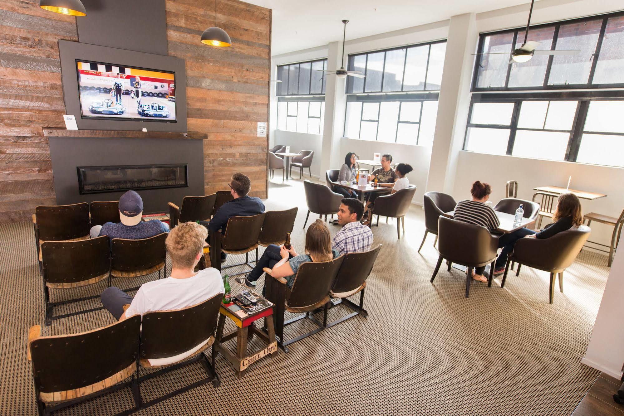 Ostello Urbanz Christchurch Esterno foto The lounge at the 2016 NHL All-Star Classic